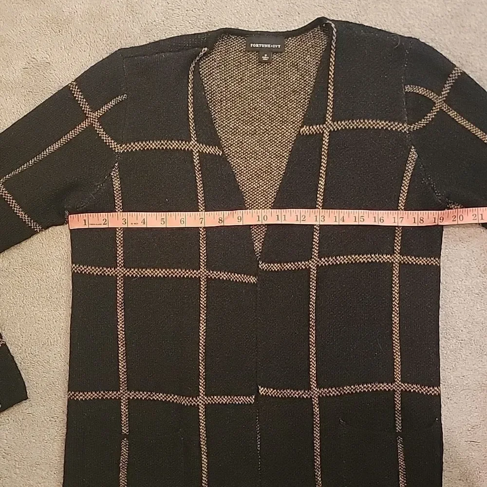 Fortune & Ivy long black cardigan sz med